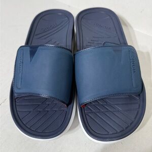 Vionic Rejuvenate Slide Recovery Sandal in Navy Women’s 11 Men’s 9.5